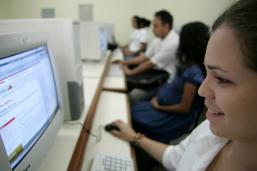 Imagem da notícia - CETAM abrirá 570 novas vagas de Informática Básica e Avançada