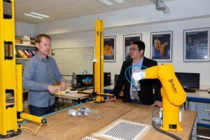 Imagem da notícia - Governo busca parceria internacional para a educação profissional do Amazonas