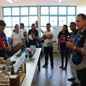 Imagem da notícia - Alunos do Cetam expõem trabalhos na 1ª Mostra de Qualificação Profissional do bairro Tancredo Neves