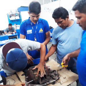 Imagem da notícia - Cetam/Alvarães: teoria e prática sobre máquinas elétricas