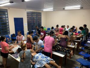 Imagem da notícia - Alunos do Cetam/Benjamin Constant têm aula prática de Massoterapia