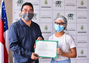 Imagem da notícia - Alunos do Cetam recebem certificado pelo trabalho voluntário de testagem da Covid-19