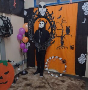 Imagem da notícia - Turma do curso Organizador de eventos faz festa de halloween