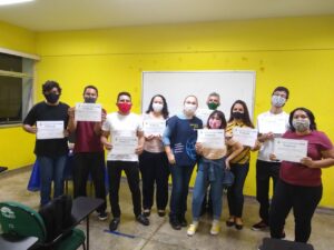 Imagem da notícia - Alunos de Operações em logística recebem certificados