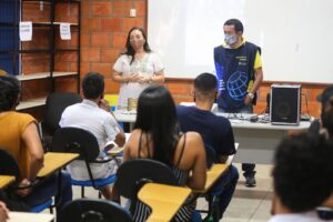 Imagem da notícia - Moradores do Prosamim concluem curso de Libras