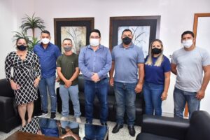 Imagem da notícia - Prefeito eleito de Japurá visita direção do Cetam