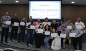 Imagem da notícia - Curso capacita servidores do Cetam sobre a nova Lei de Licitação