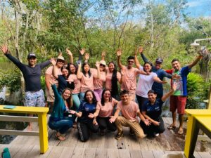 Imagem da notícia - Alunos de Guia de Turismo do Cetam Parintins vivenciam ecoturismo na prática