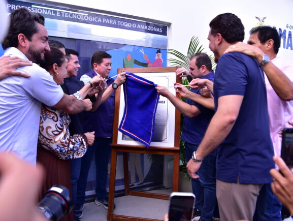 Governo do Amazonas inaugura 7ª escola do Cetam em Manaus e lança edital para cursos pres…